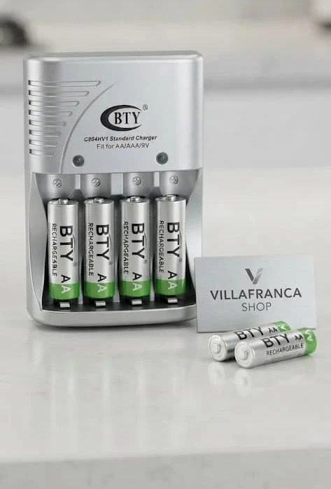 CARGADOR DE PILAS AA Y AAA's foto | Villafranca Shop |  BizneCubano